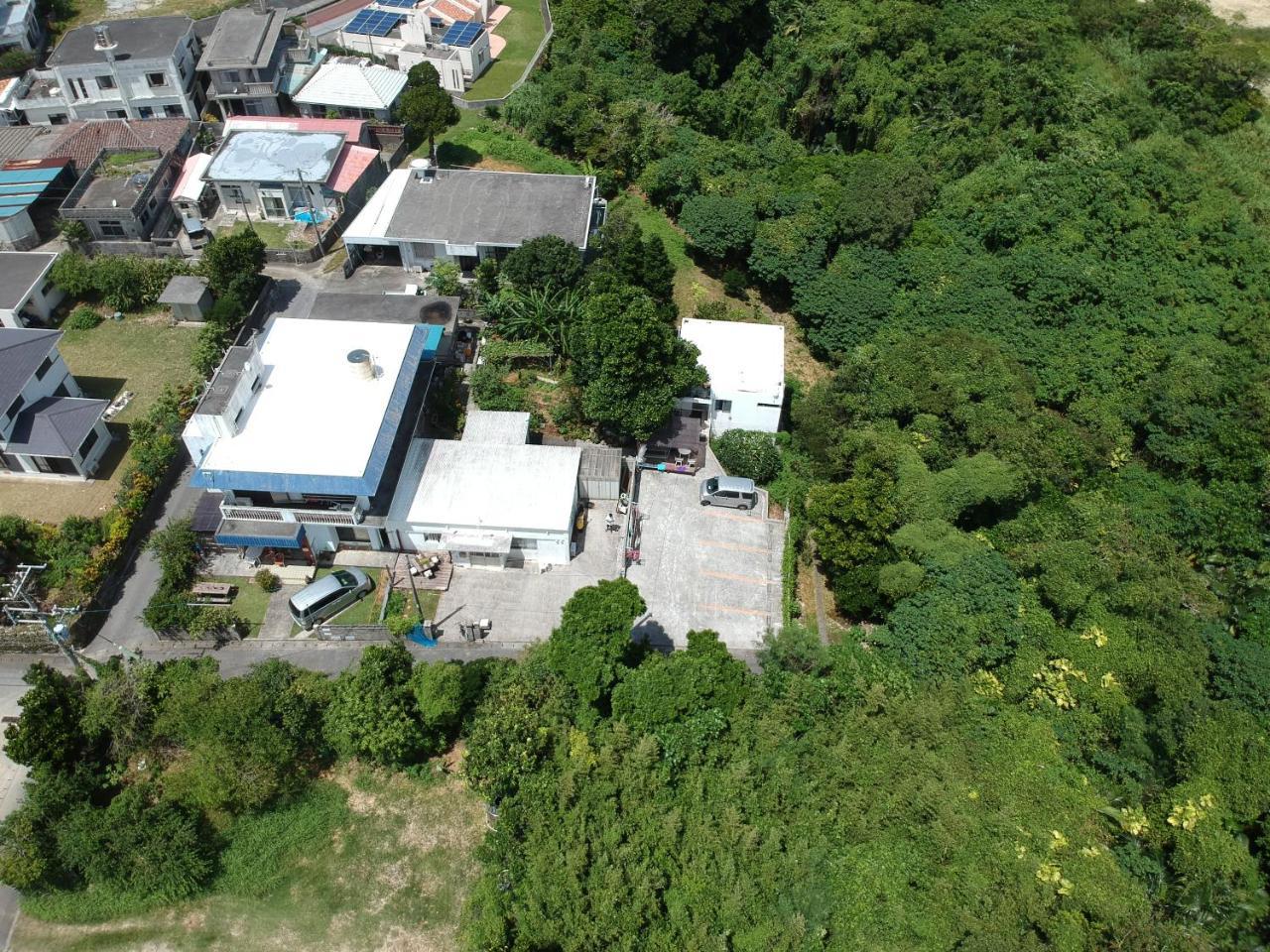 Holiday House Ryukyu-An "Music Hostel" Yomitan Exterior foto